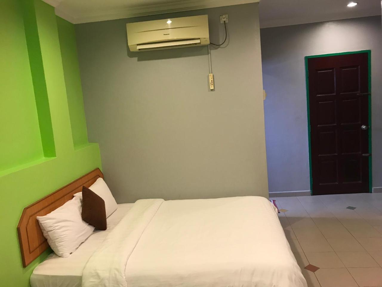 Kangsar Hotel Kuala Kangsar Buitenkant foto